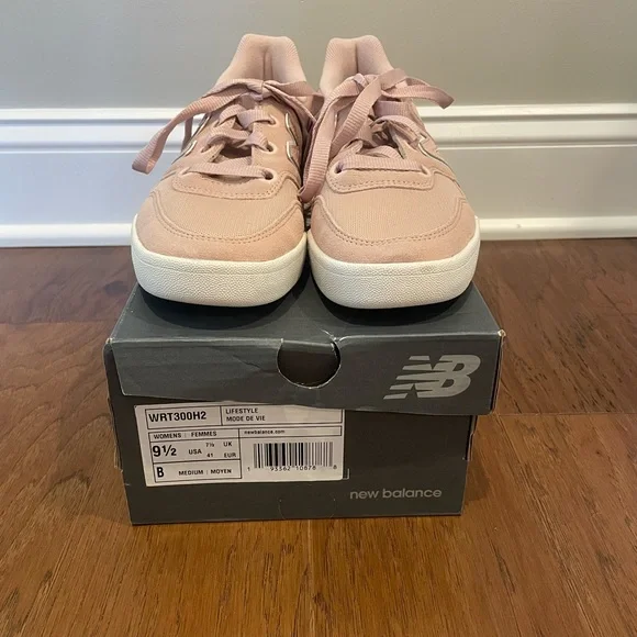 New Balance Pink Sneakers - Picture 5 of 7